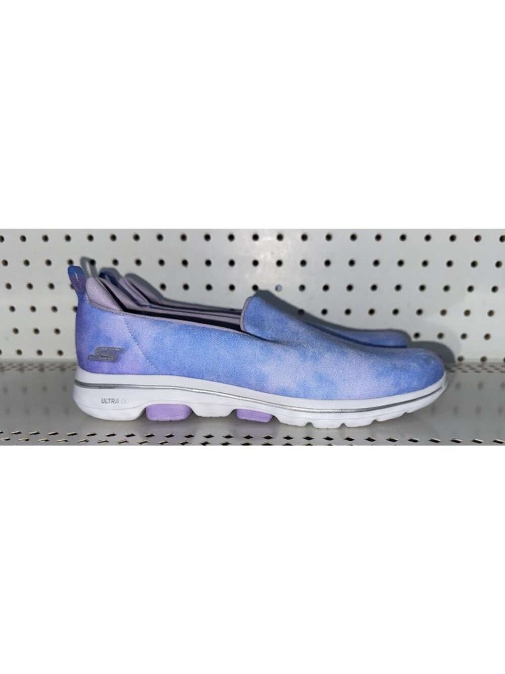 Skechers Go Walk 5 Chroma Womens Athletic Slip On Walking Shoes Size 9 Tie Dye
